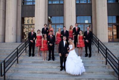Wedding party on front steps that held reception in Missouri Room